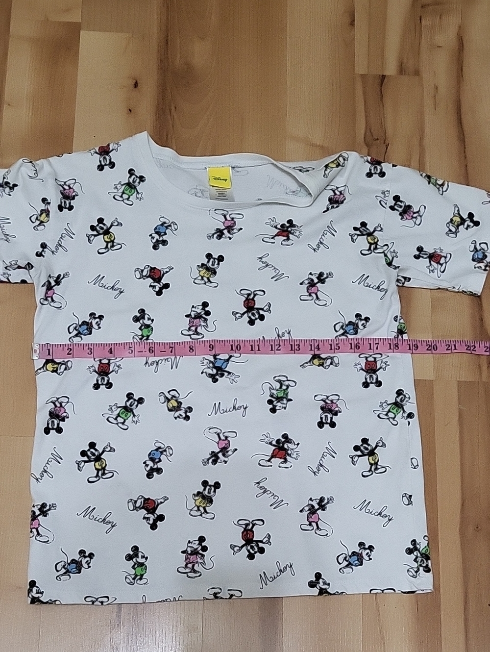 Disney White Short Sleeve Tee Multicolor Mickey Mouse Print Size Small - Picture 9 of 12